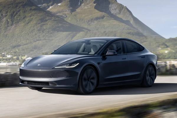 2024 Tesla model 3 rwd - lease takeover 1