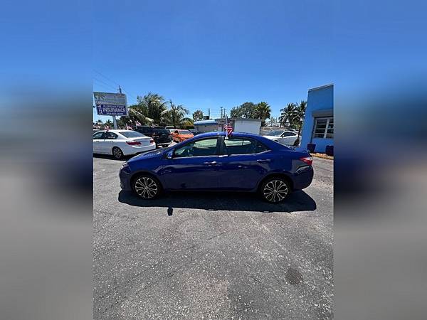 2016 Toyota Corolla s - $9500.0063485704874499124