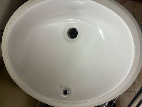 NEW White Ceramic Undermount Bathroom Sink ROUND 19.5" 1