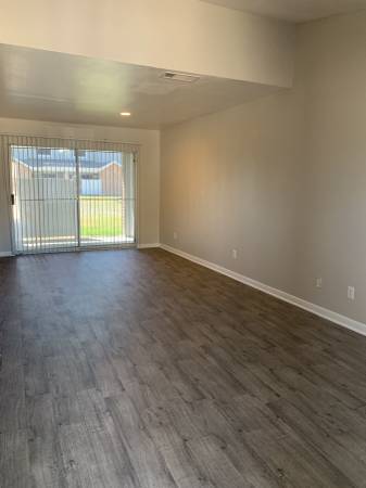 $1,499 / 3br - 1207ft2 - 1 month free rent no app and admin fees!!!64036536467329122