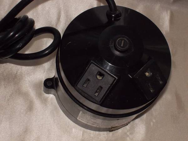 Autotransformer Transformer 220/240v to 110/120v Tacima SC 5424 300w 1
