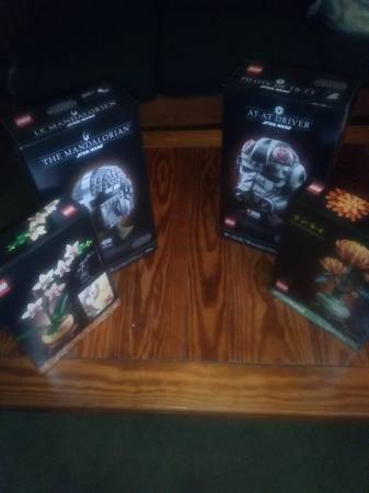 New!!!... Unopened Lego set! 1