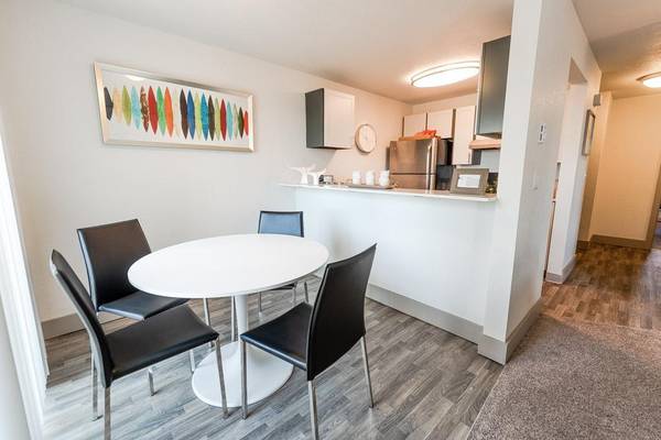 $1,436 / 1br - 635ft2 - Extra Storage, Close to JBLM, Microwave*, Two On-site Dog Parks (Fircrest)63934418563970123
