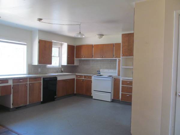 $2,700 / 4br - 1395ft2 - Close to BSU (1807 W. Potter)63794970715905122