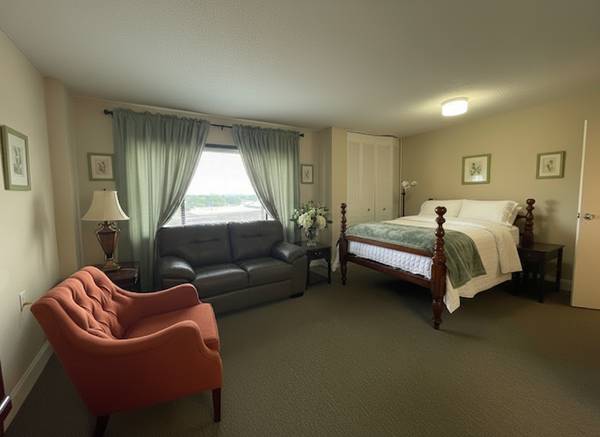 $700 / 1br - 590ft2 - Senior Living with Surprising Affordability (Huntsville)63801860110849123