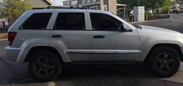 2005 Jeep Grand Cherokee Lardo - $5.000 (Goodyear)63470414952449122