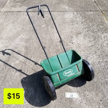 Scotts AccuGreen 1000 Spreader - Cash, Cash App, PayPal Accepted 1