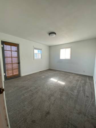 $1,750 / 2br - 1050ft2 - 231 11th Ave SW (Ephrata)63793059705219121