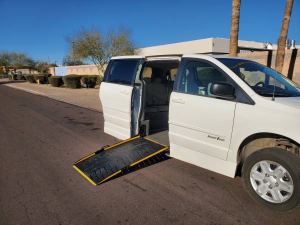 2012 dodge grand caravan furgoneta para sillas de ruedas, furgoneta de transporte para movilidad - $13,900 (mesa)63616949030145124