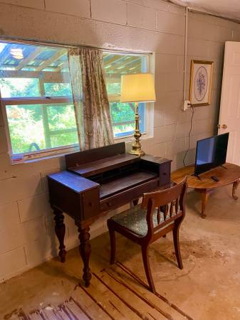 $800 / 1br - 256ft2 - Basement Retreat on a Mountain Preserve Monthly or Weekly (mars hill)64029375693441124