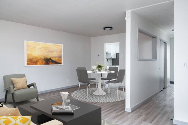 $2,299 / 3br - 1246ft2 - Easy Access to the Max Light Rail, Assigned Parking, 3 BD ([object Object], Gresham, OR)63831536515843122
