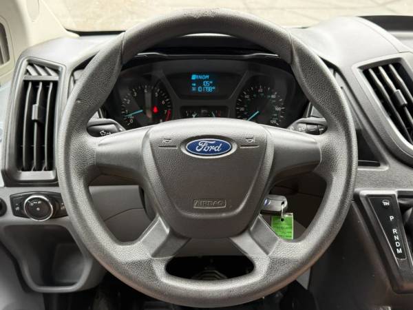 2019 Ford Transit 350 Van - Photo 10