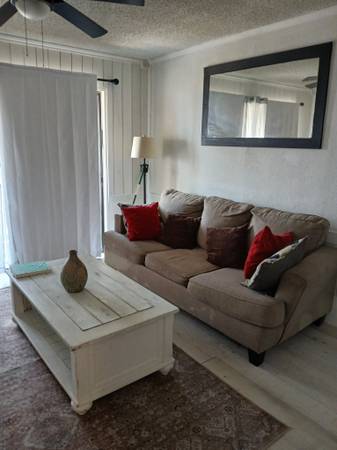 $1,375 / 1br - 420ft2 - MONTHLY CONDO  SLEEPS 4 ON THE BEACH (CORPUS CHRISTI)64036534052354120