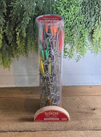 2 Melissa & Doug Suspend Games 1