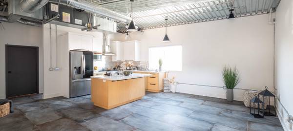 2 Bed, Convenient designated parking, Situated in San Pedro! 1