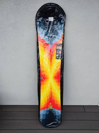 Lib Tech Golden Orca 153cm snowboard BRAND NEW 1