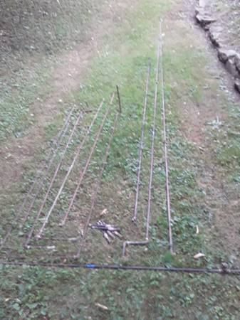 Wall or ceiling mountable metal air lines and connectors 1