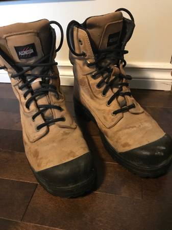 Men’s construction boots size 11 1