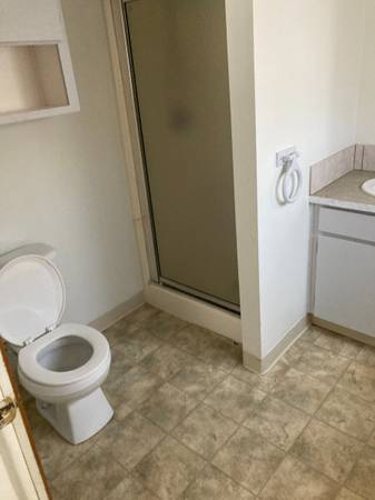 $1,800 / 2br - 2 bedroom apartment available (Gaston)63820909003649123