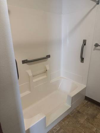 $850 / 1 dormitorio - 550 pies² - Parrilla, Sala Comunitaria, Patio Comunitario (1300 N Wisconsin Ave, Rice Lake, WI)63181807743491121