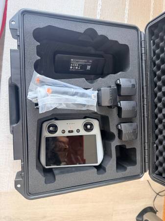 DJI Mavic 3 Pro Accessories (No Drone) Combo 1