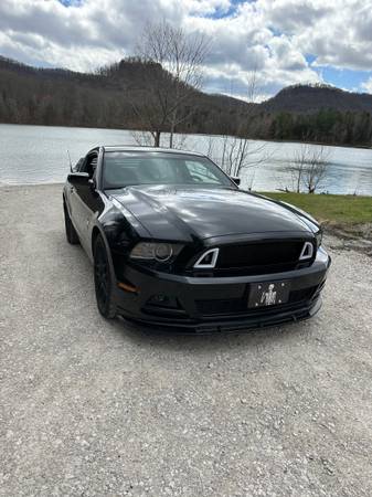 2013 Mustang - $7,50063624957469187122
