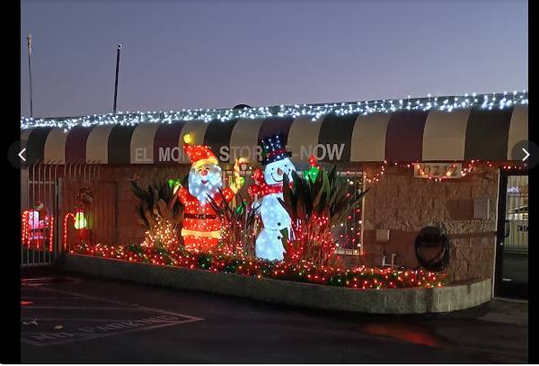 STORAGE UNITS AVAILABLE FOR YOU, TO HIDE YOUR GIFTS FOR CHRISTMAS! 1