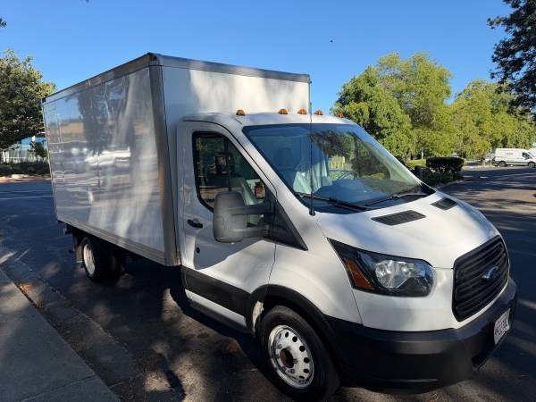 2019 Ford Transit 350 HD - Photo 3