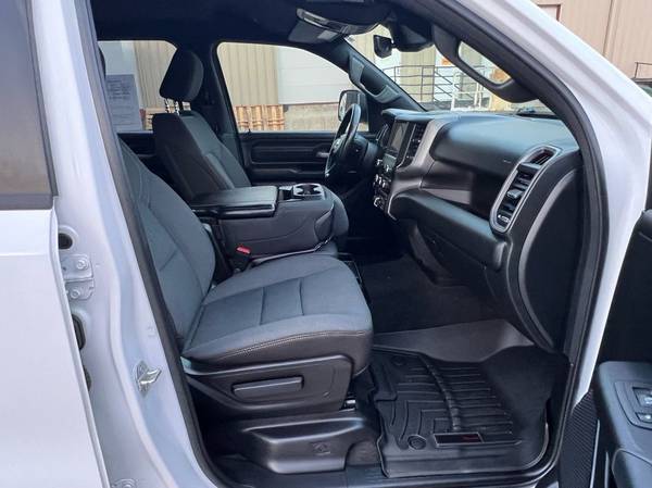 2023 RAM 1500 Tradesman Crew - Photo 12