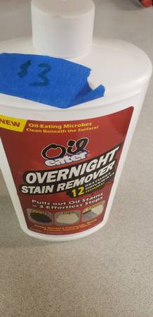 Oil eater stain remover for concrete - $3 (Cle Elum)63438320739585120