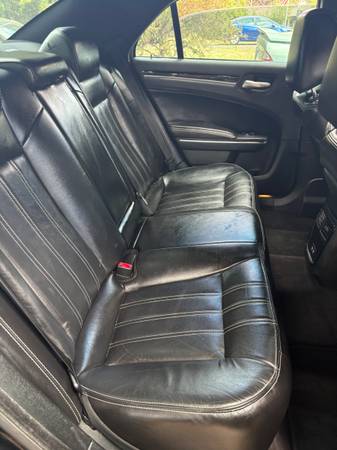 Chrysler 300 S AWD 1