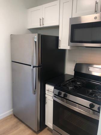 $1,628 / 514ft2 - Open House, Southern Towers 10/04/2025. Save The Date!! (Alexandria)63896393955843124