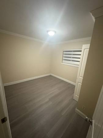 Spacious 2BR/1BA Basement Suite 1