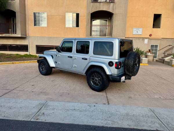 Jeep wrangler 2024 - $34,50063440946926081122
