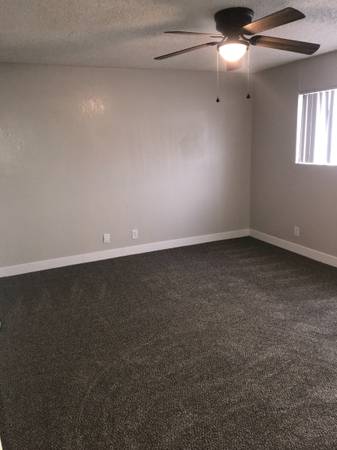 $1,785 / 3br - ¡Remodelado de 3 dormitorios, 2 baños! ¡Solicita HOY! ¡Esto no durará mucho! (Visalia (Visalia, California))63809865202051124