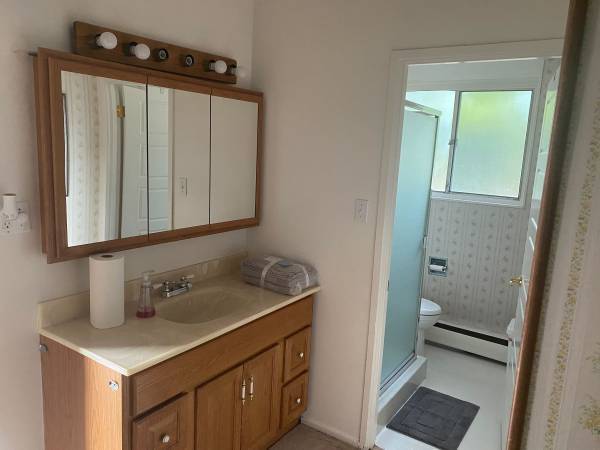 $649 2br - Fort Greene Lovely 2BR Apartment (Brooklyn)63862608828931122