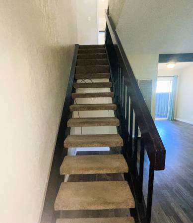 $2,400 / 2hab - 979ft2 - 1202 East Walnut #D (Lompoc)63663854313473123