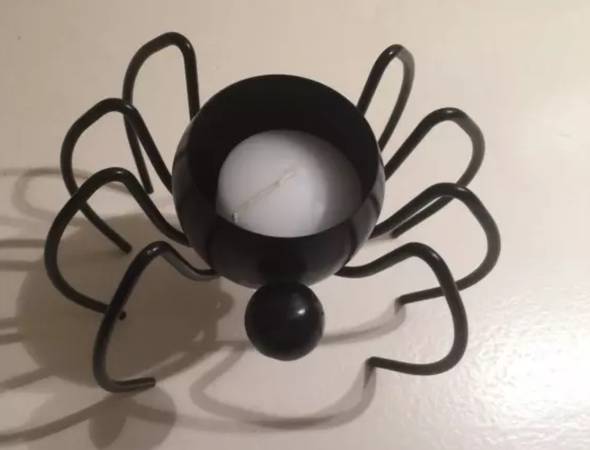 Halloween Spider Candle 1