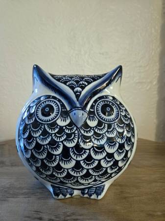 Cobalt Blue And White Design Porcelain Owl Figurine From Pier1 Imports 1