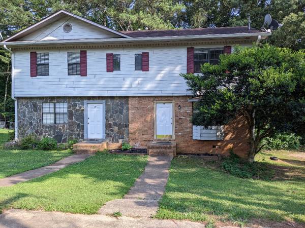 $900.00 / 1br - 1125ft2 - 1 Room Available for Rent, Downtown Lawrenceville!63964401230339120