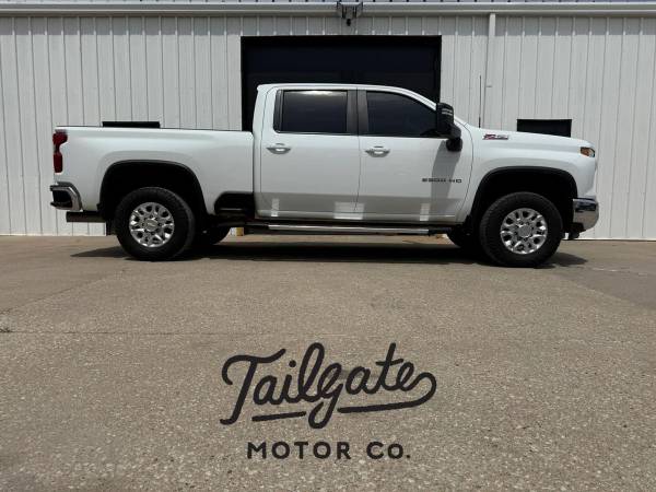 2024 Chevrolet Chevy Silverado 2500 HD Crew Cab LT Pickup 4D 6 1/2 ft OVER 400 t 1