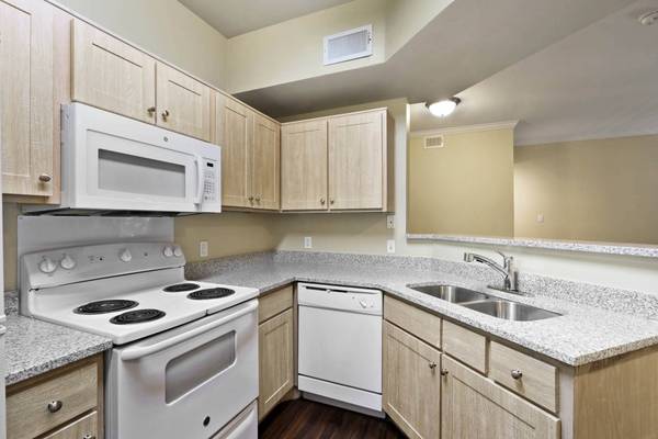$1,078 / 1br - 715ft2 - Beautiful community! Affordable 1 bed / 1 bath for rent (Houston)63906677154306122