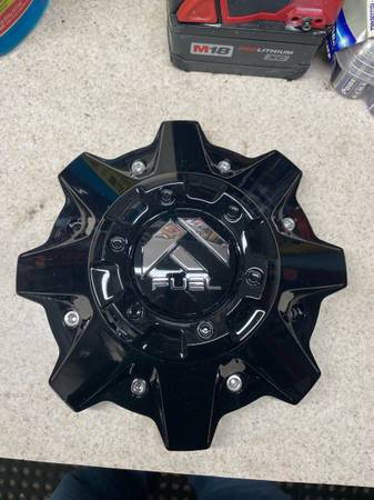 fuel glass black center cap 1