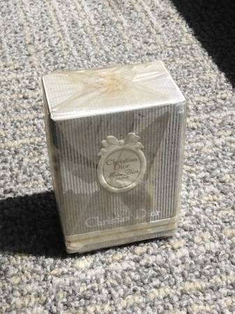 Vintage Christian Dior "Miss Dior"  perfume 1