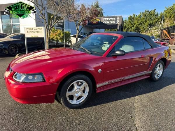 2004 Ford Mustang  Deluxe Convertible 1