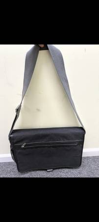 Black/Gray Shoulder strap Messenger Bag 1