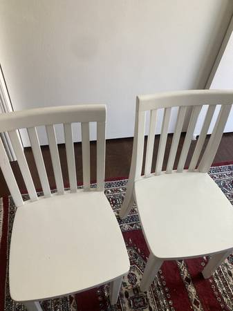 Pottery Barn White chairs (2) for small children - $40 (Scripps Ranch)63471472905217122