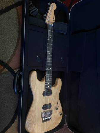 charvel ash strat Pro-mod San Dimas. Reducción de precio - $600 (BROOMFIELD)63470455105923121