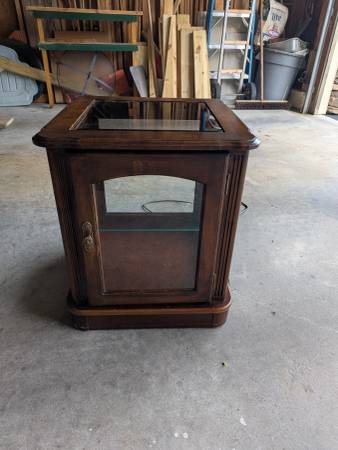 Glass end table 1