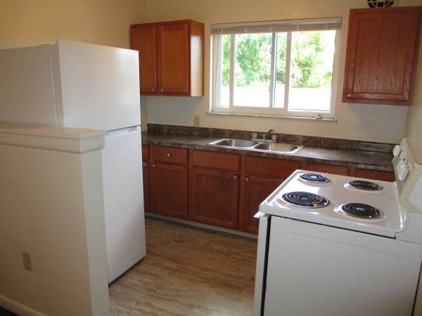 $895 / 2br - 910ft2 - Deposit Special! Spacious 2 Bedroom, 1 Bath Apartment in Roselawn! (Cincinnati)63974188206338121